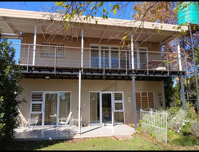 FARM FOR SALE IN HONINGNESKRANS AH